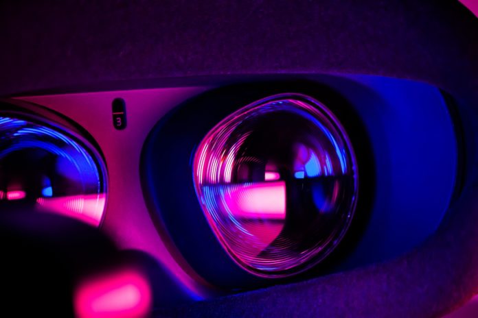 vr-gaming-james-yarema-npTT9rD8wd4-unsplash